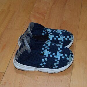 Heal USA Bailey Shoes - Slip-Ons Toddler Girls Sz 9 MEMORY FOAM